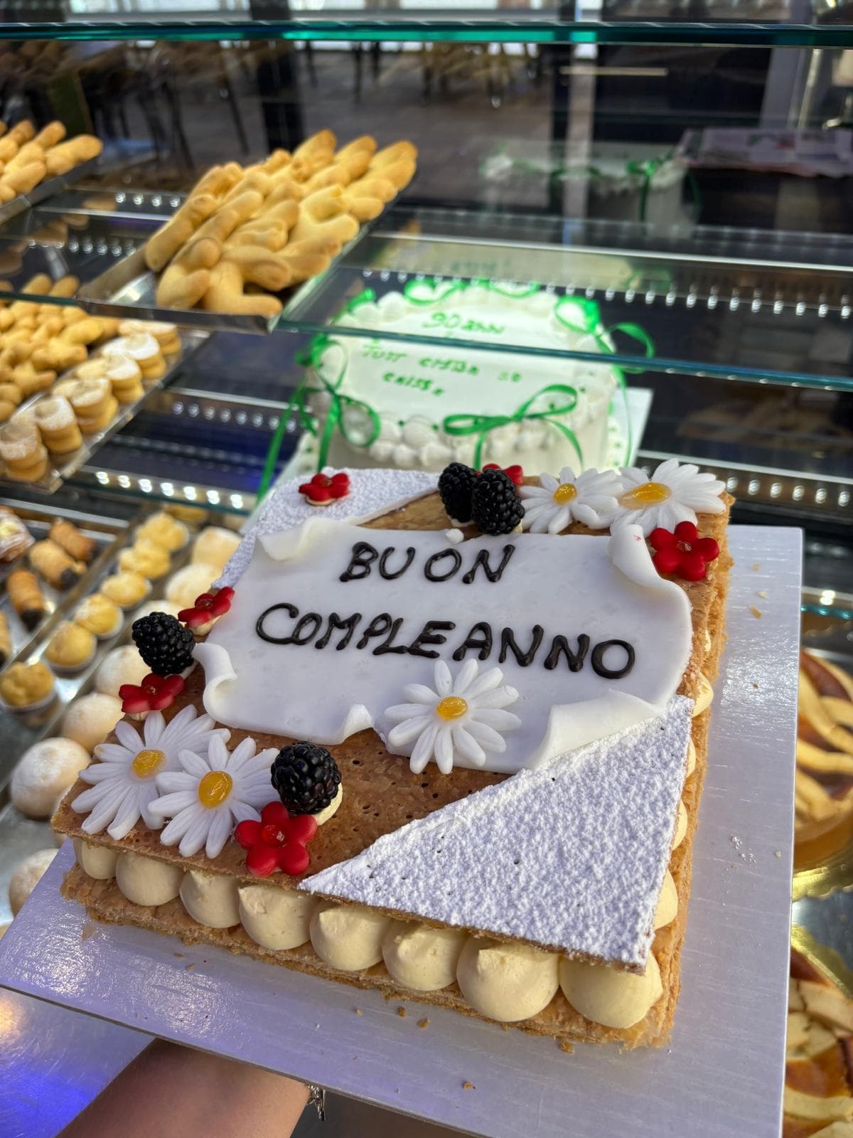 Scatto 6 dalla galleria New Pitti